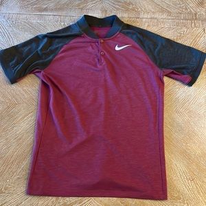 Medium maroon and black medium Nike golf polo